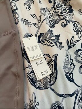 Gilly Hicks Taupe Wide Legs Pants